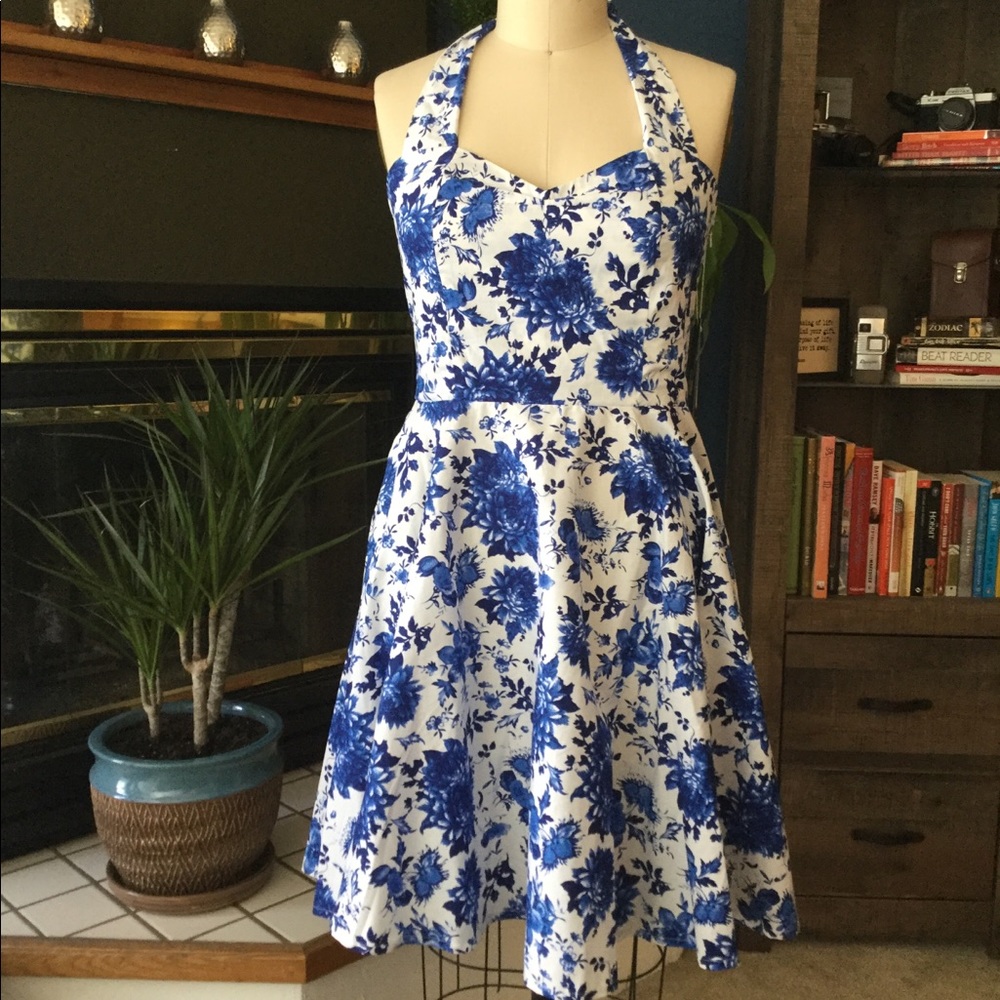 White Blue NWT Halter Sundress Swing Skirt Large